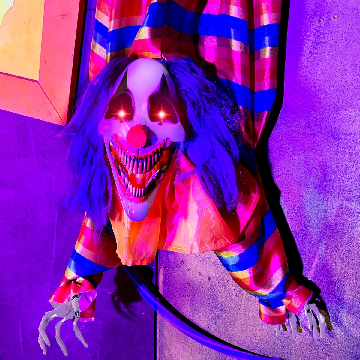Haunted Hill Farm 47 in Animatronic Hanging Upside Down Clown with Lights and Sound, Halloween Decoration, HHCLOWN-39HLSA