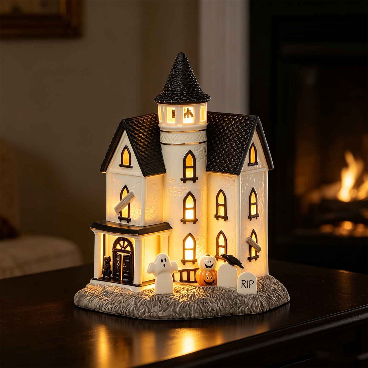 Vintage Halloween Light-Up House Figurine, 8In Resin House Halloween Decor Indoor Pumpkins Ghost Fall Decor Spooky Table Decoration